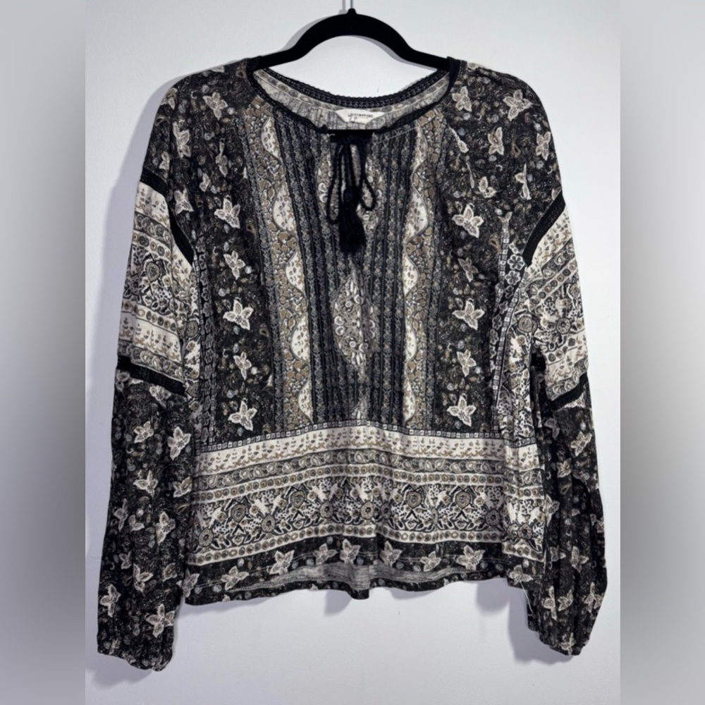 Lucky Brand Black Cream Boho Peasant Paisley tassel tie peasant. Blouse